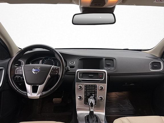 Volvo V60 21 of 29