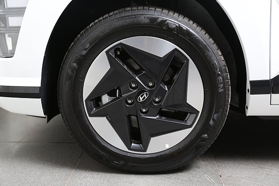 Hyundai Kona 4 of 5