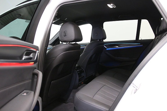 BMW 530e 11 of 23