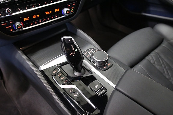 BMW 530e 8 of 23