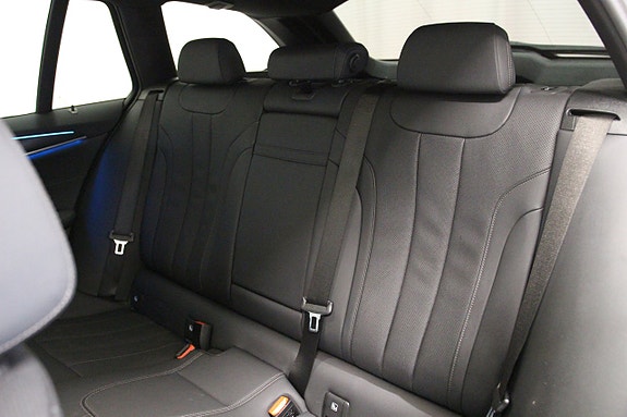 BMW 530e 12 of 23