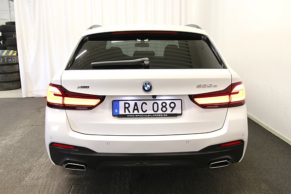BMW 530e 22 of 23