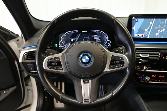 BMW 530e 7 of 23