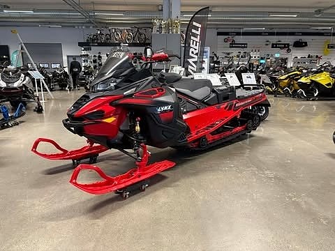 Lynx BRUTAL RE 900 ACE Turbo R VIP Display MOMSAD