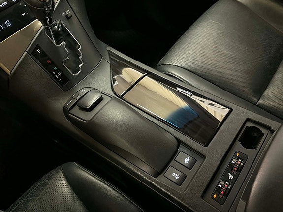 Lexus RX450h 14 of 22