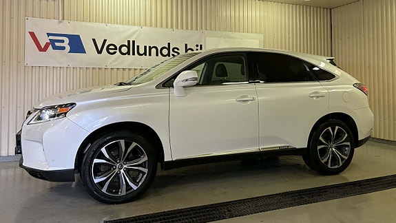 Lexus RX450h 2 of 5