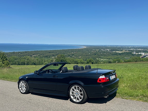 BMW 330Ci 3 of 5