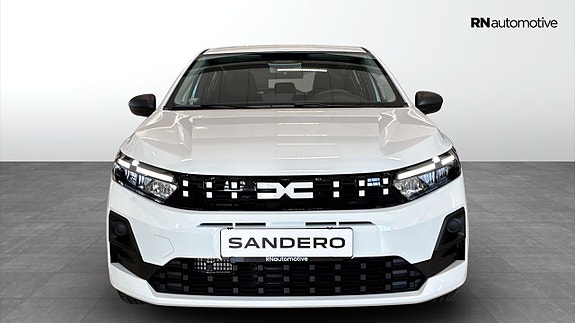 Dacia Sandero 8 of 23