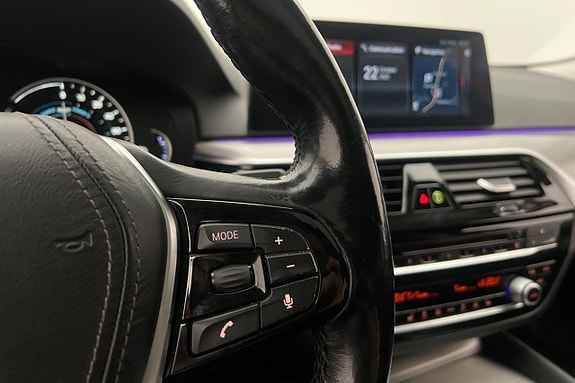 BMW 530e 18 of 30