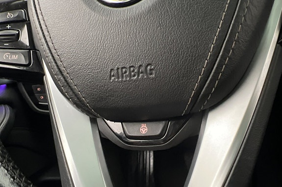 BMW 530e 17 of 30