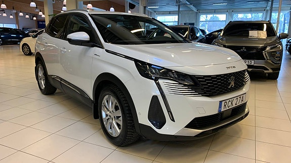 Peugeot 3008 4 of 5