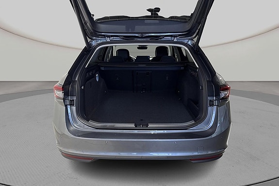 Skoda Superb 16 of 17