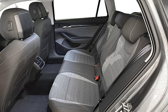 Skoda Superb 13 of 17