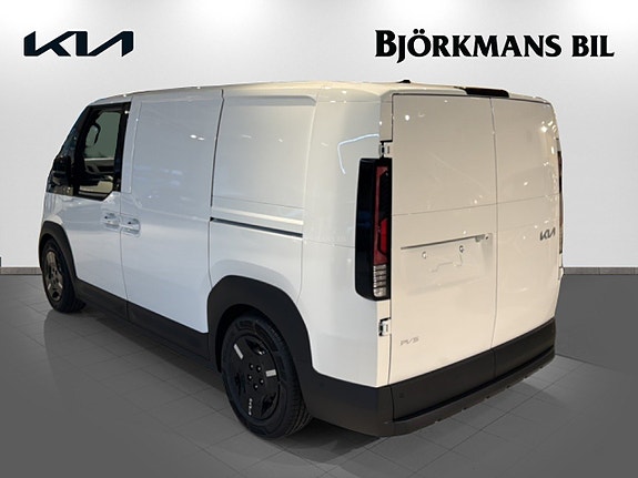 Kia PV5 6 of 17