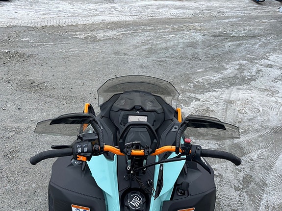 Ski-Doo Expedition Xtreme 850 E-Tec -24 5 of 5
