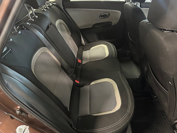Kia Ceed 6 of 14
