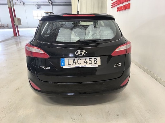 Hyundai i30 5 of 9