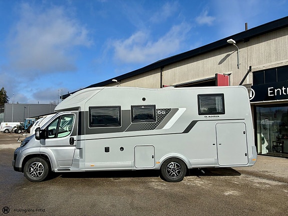 Adria Matrix 670 SL 60y 4 of 16
