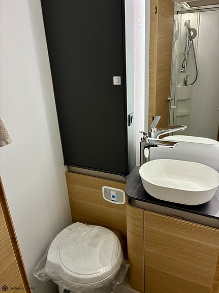Adria Matrix 670 SL 60y 13 of 16