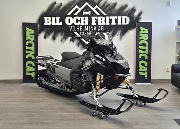 Arctic Cat HCX 858 146" "Öhlinsfjädring" 5års Garanti