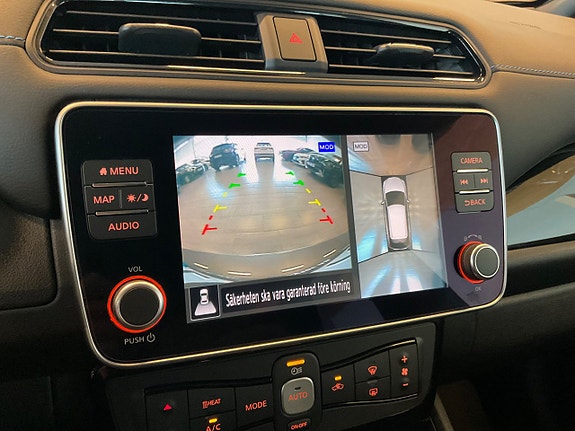 Nissan Leaf 10 of 11