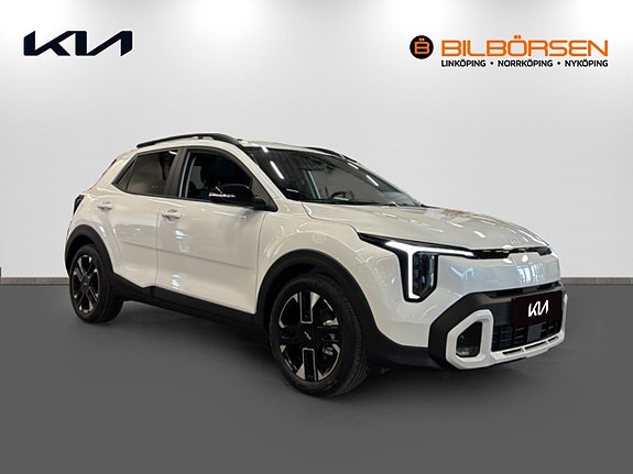 Kia Stonic 3 of 18