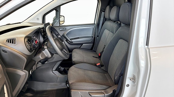 Mercedes-Benz eCitan 3 of 5
