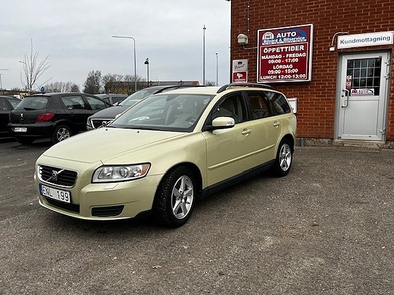 Volvo V50