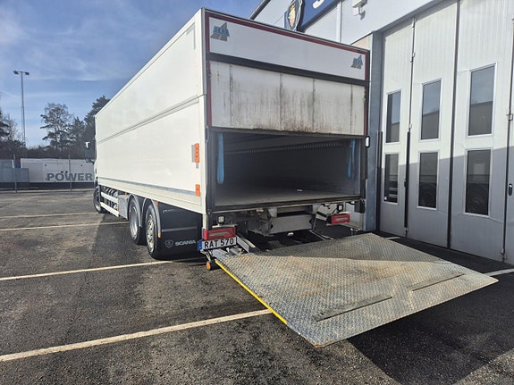 Scania P280 B6x2*4NB 8 of 12