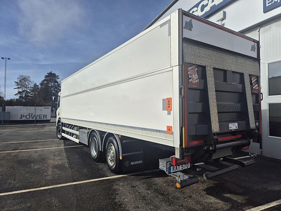 Scania P280 B6x2*4NB 4 of 12