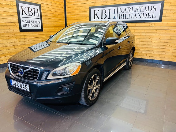 Volvo XC60 2 of 22