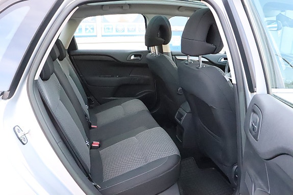 Citroen C4 9 of 11