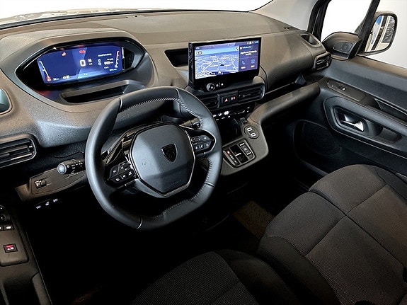 Peugeot Partner 8 of 14