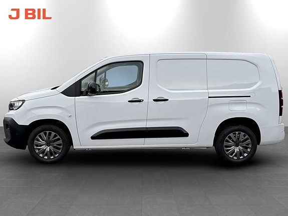 Peugeot Partner 2 of 14