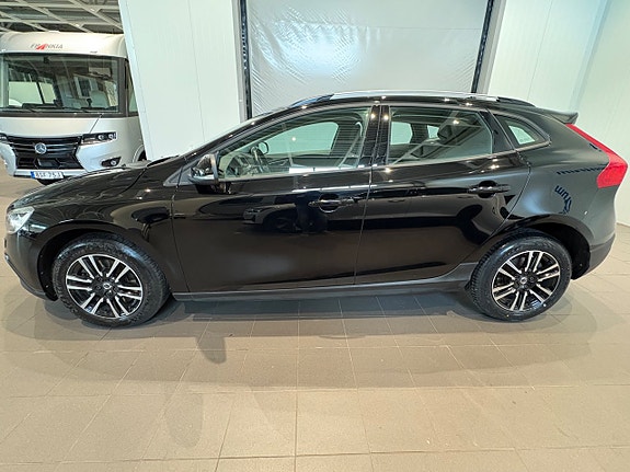 Volvo V40 Cross Country 4 of 5