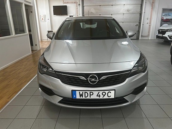 Opel Astra 2 of 5