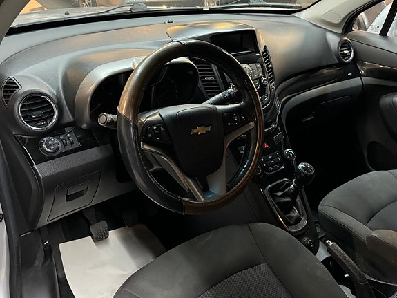 Chevrolet Orlando 7 of 14
