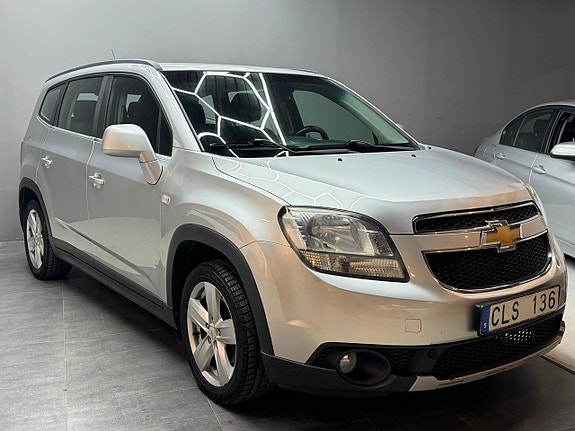 Chevrolet Orlando 2 of 5