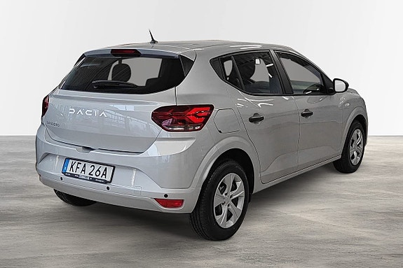 Dacia Sandero 3 of 5