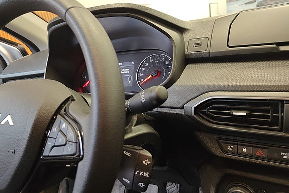 Dacia Sandero 18 of 19