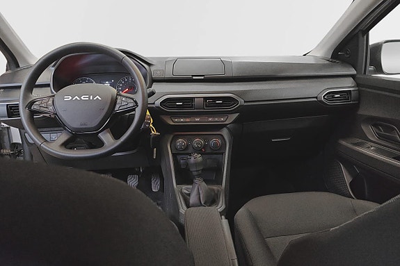 Dacia Sandero 5 of 5