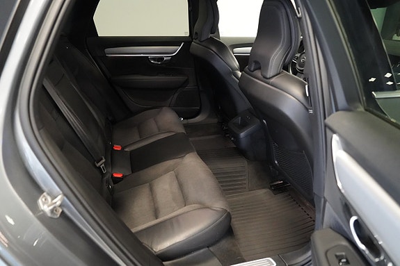 Volvo V90 11 of 13
