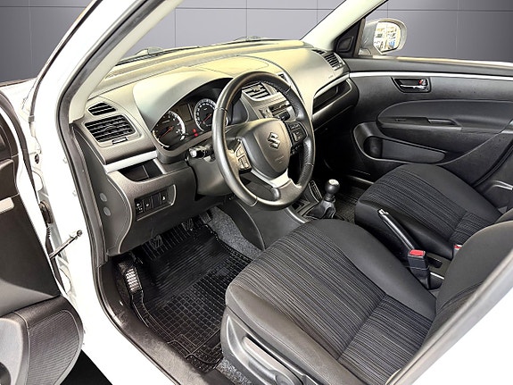 Suzuki Swift 9 of 13