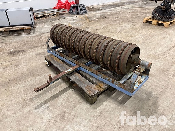 Bogserad Ringvält (124513)