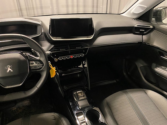 Peugeot 208 10 of 19