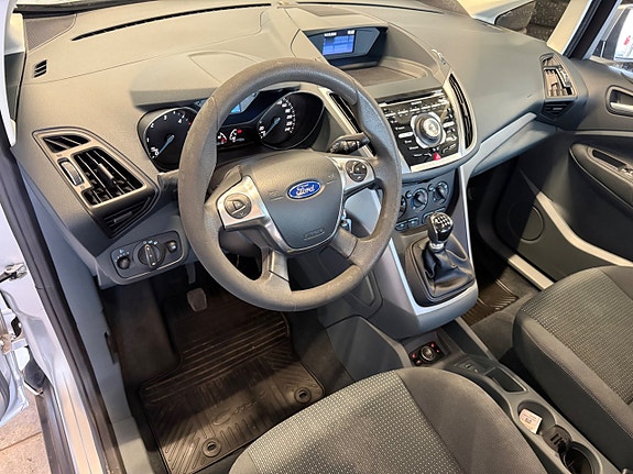 Ford Grand C-MAX 12 of 15