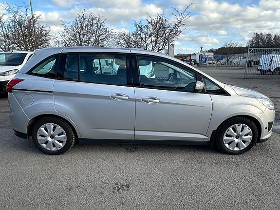 Ford Grand C-MAX 3 of 5
