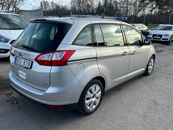 Ford Grand C-MAX 4 of 5