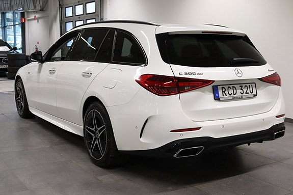 Mercedes-Benz C300 de 4 of 22