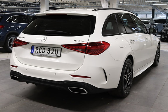 Mercedes-Benz C300 de 8 of 22